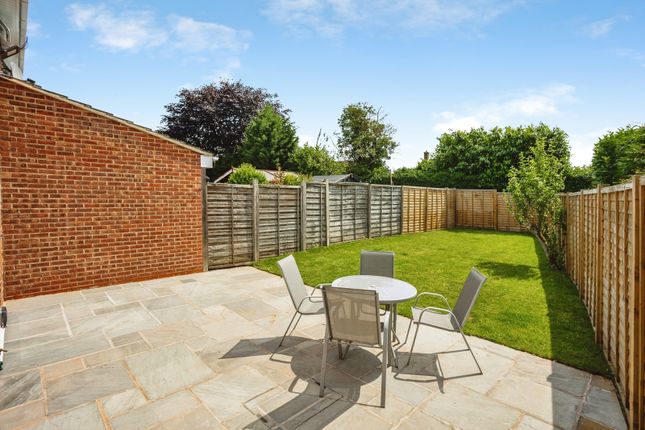 21, Croft Rise, Nottingham photo 2