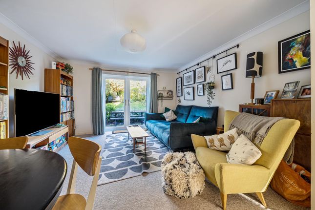 1 Chaundler Road, Winchester photo 3