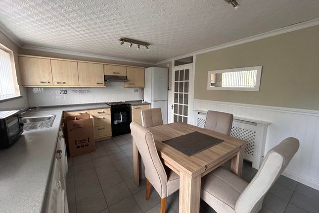 108, Elmridge, Skelmersdale photo 3