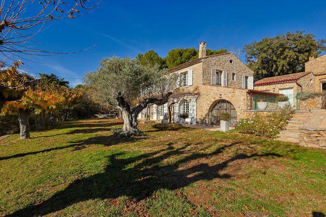 Villa for sale in Le Luc, Var Countryside (Fayence, Lorgues, Cotignac), Provence - Var