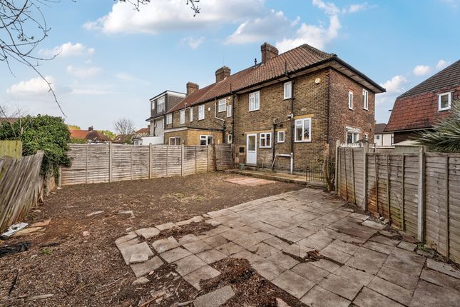 18, Grangemill Road, London photo 4