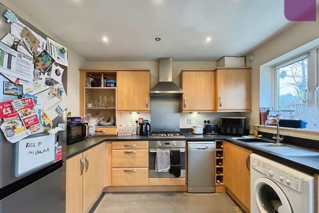 8, Priory Chase, Pontefract photo 3
