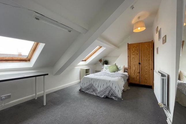 Room to rent in Meldon Terrace, Heaton, Newcastle Upon Tyne