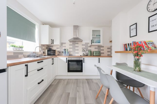 49 Cross Close, Newquay photo 4