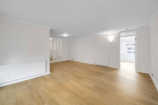 Thumbnail Flat to rent in Melbourne House, 50 Kensington Place, London