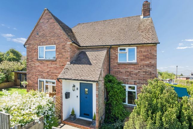 3-bed house on 4, Pond Close, Amersham, £649,950
