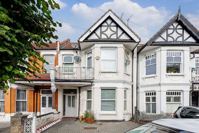 Thumbnail Terraced house for sale in Fallow Court Avenue, London