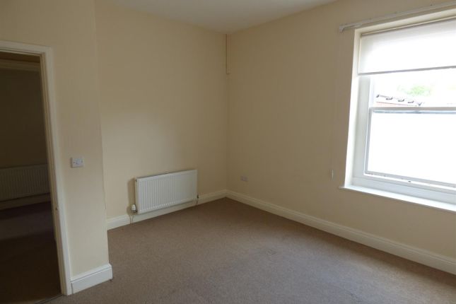 Flat to rent in Welsh Street, Chepstow, Monmouthshire