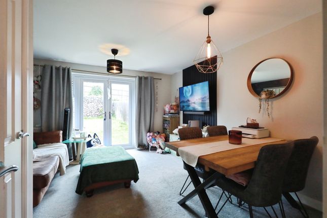 4, The Sidings, Southam photo 4