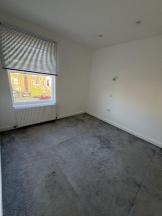 Devonshire Road, London photo 5