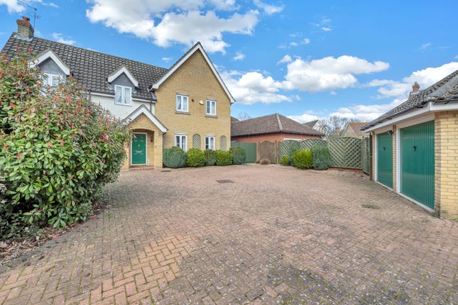 6, Larks Gate, Bury St. Edmunds photo 2