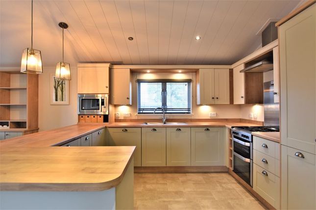 Mobile/park home for sale in Barlings Lane, Langworth, Lincoln