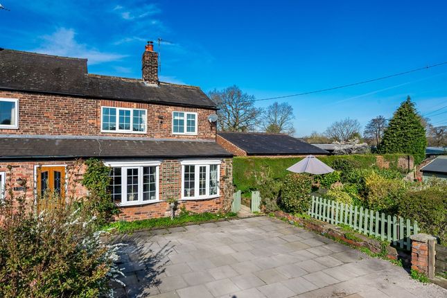 4 Prospect Cottages Prospect Lane, Alderley Edge photo 2