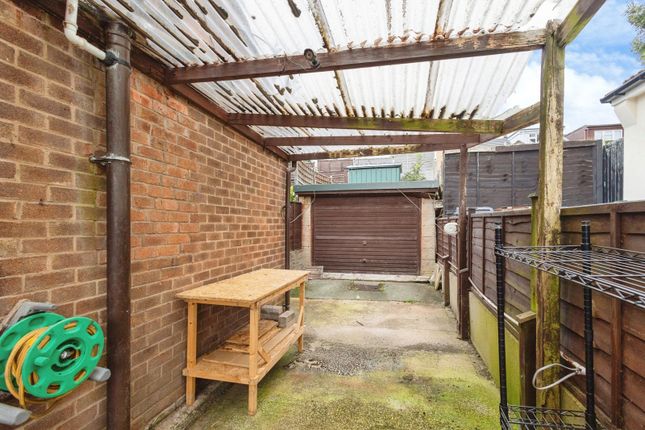 23, Everest Road, Greater Manchester photo 2