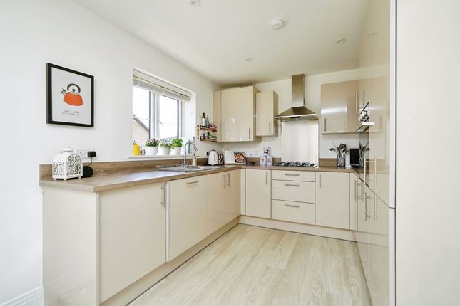2, Blackthorn Road, Wantage photo 4