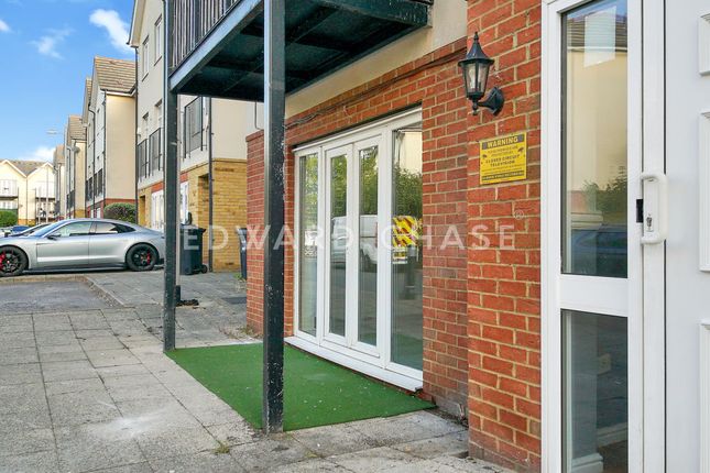 73, Blackthorn Road, Ilford photo 4