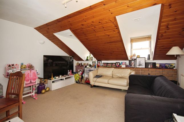 Flat 4, Albert Court, 170, Leam Terrace, Leamington Spa photo 3