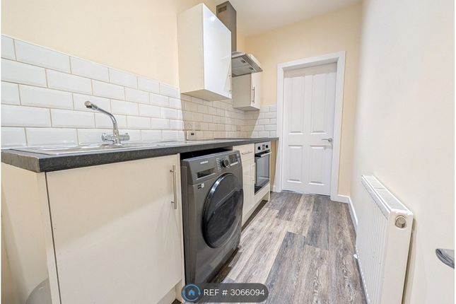 A Hyde Road, Woodley, Stockport photo 2