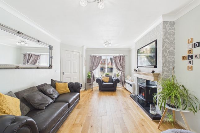 19, Heatherwood Court, Hull photo 4