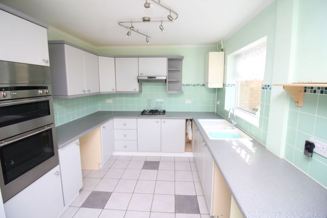 23, Walton Road, Tonbridge photo 2