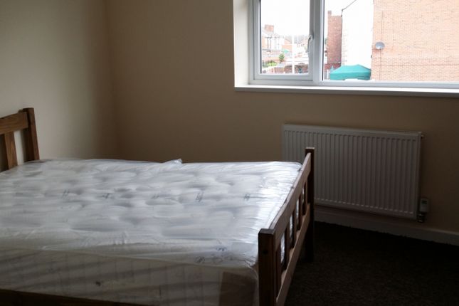 Thumbnail Room to rent in Wilson Street, Castleford