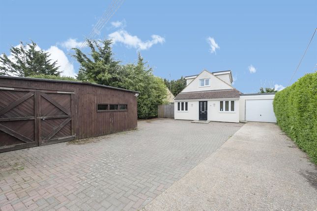 Thumbnail Bungalow for sale in Turnpike Road, Red Lodge, Bury St. Edmunds