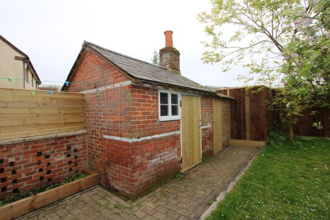 Semi-detached house to rent in Church Road, Bradwell, Braintree