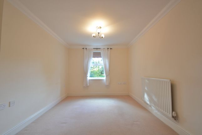 Flat to rent in Hursley Road, Chandler's Ford, Eastleigh
