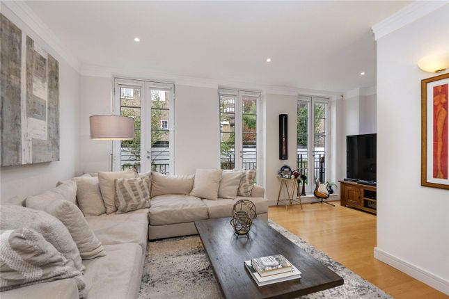 4, Tatham Place, St Johns Wood photo 2