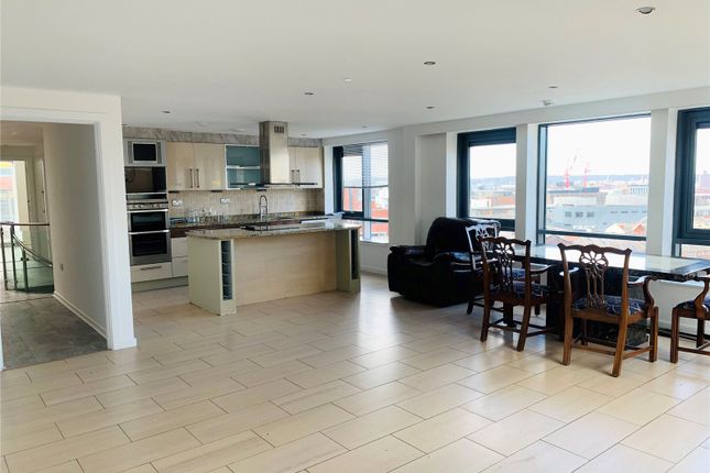 Apartment 38, 9, Oldham Street, Merseyside photo 2