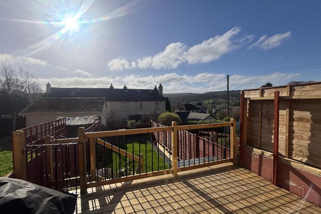 3, Oakfield Gardens, Lydney photo 2