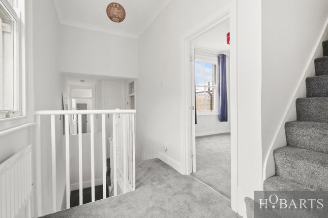 2b, Buckingham Road, Alexandra Park, London photo 2