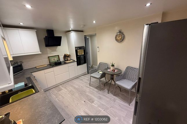 Flat A, Regent House  Lower High Street, Stourbridge photo 2