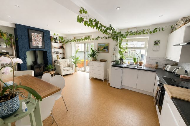 5, Luccombe Terrace, Westbury photo 4