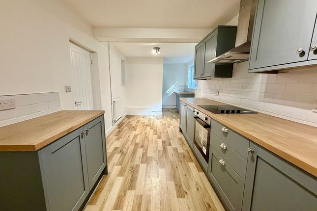 21, Powells Terrace, New Tredegar photo 2