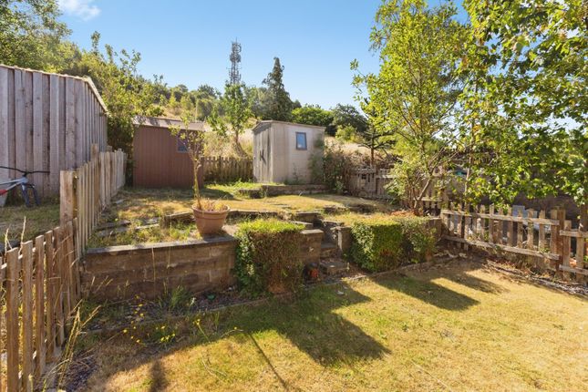 203, Cross Lane, West Yorkshire photo 4