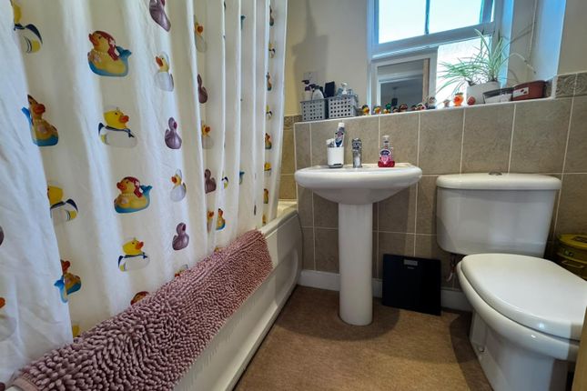 Burdock Court, Maidstone photo 4