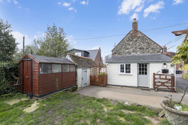 Spare Penny Cottage, 2, Magdalene Lane, Shaftesbury photo 3