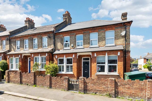 Thumbnail Property for sale in Como Road, London