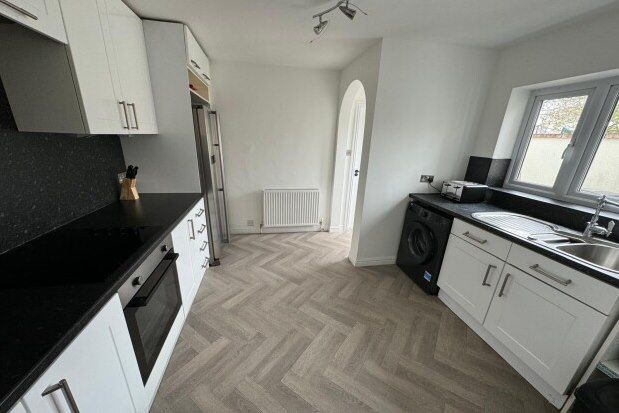 Property to rent in Station Avenue, Bristol