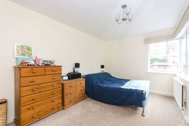 Marston Ferry Court, Summertown photo 4