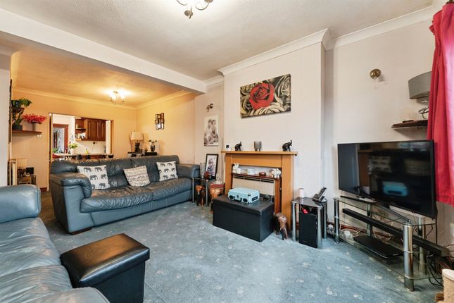48, Brook Street, Ely photo 2