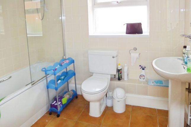 73, Victoria Street, EXETER photo 4