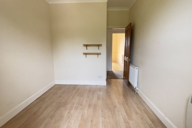 3c, Muirbank, Forfar photo 4