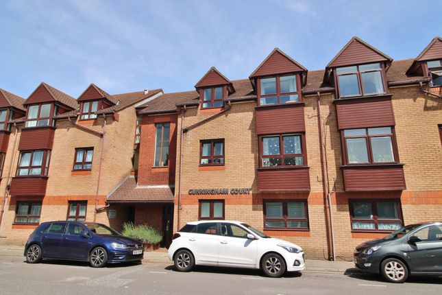 Thumbnail Flat for sale in Collingwood Road, Southsea