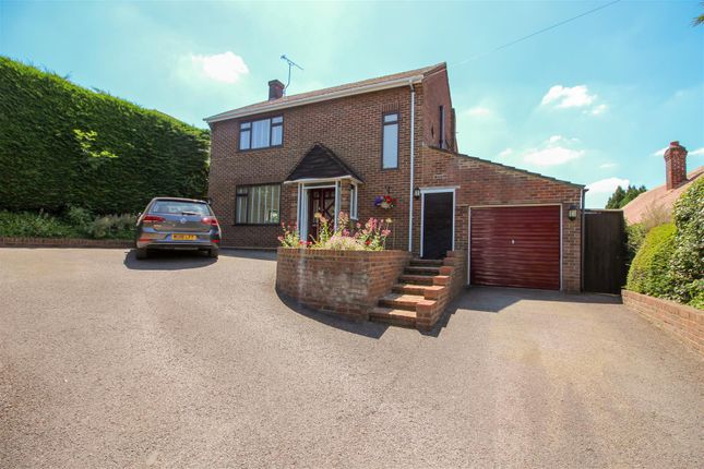 Thumbnail Detached house for sale in West Road, Sawbridgeworth