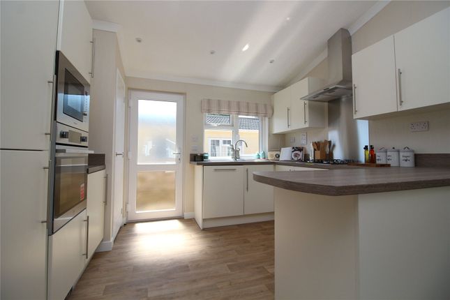 Mobile/park home for sale in Woodlands Park, Stopples Lane, Hordle, Hampshire