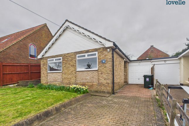2-bed house on Pegasus, Spring Bank, Binbrook, £220,000