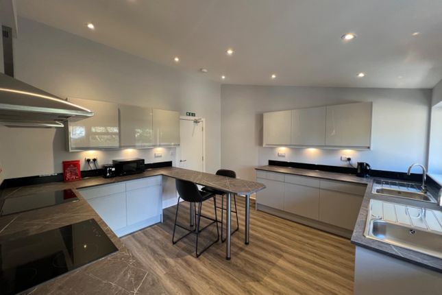 Room 1, 29, Milford Gardens, Edgware photo 3
