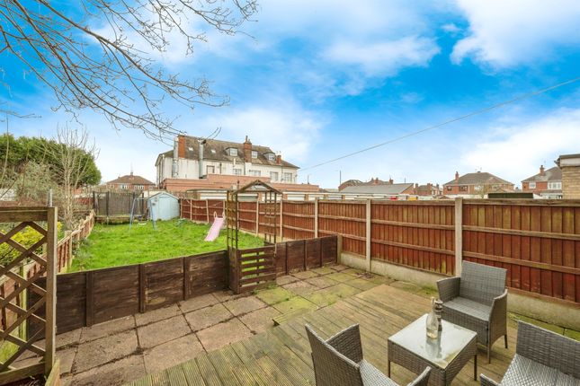 End terrace house for sale in Lime Tree Avenue, Hyde Park, Doncaster